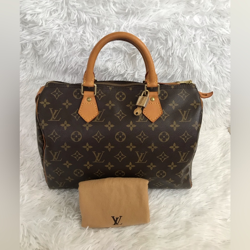 Sold✅ Louis Vuitton Speedy 30 Monogram